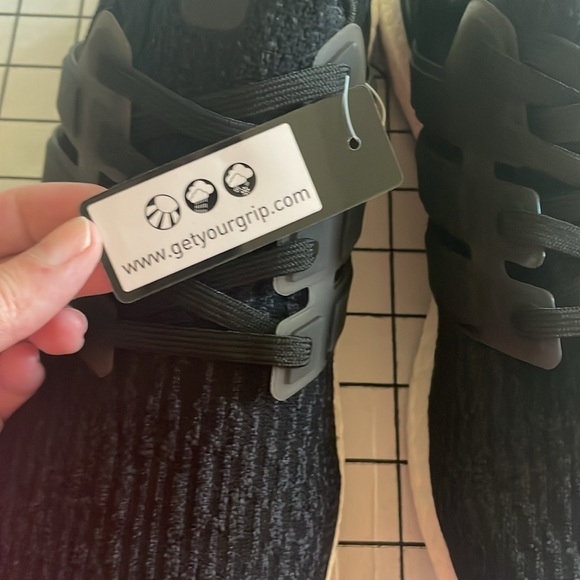 Adidas ultraboost running shoes, new, men’s size 11 - Picture 9 of 11